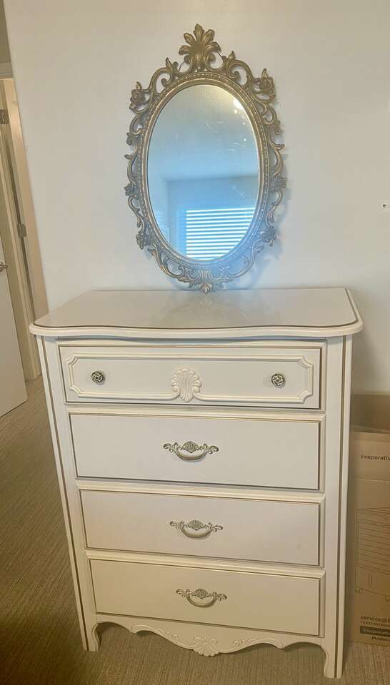 Vintage dresser 80 mirror 30 Furniture