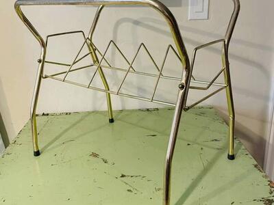 MCM Vinyl/magazine Rack