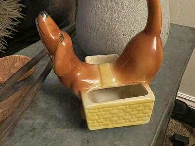 VINTAGE DACHSHUND VALET