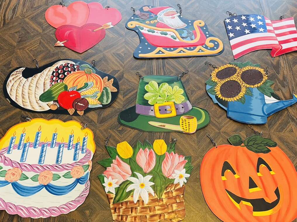Vintage Metal Holiday/party Signs