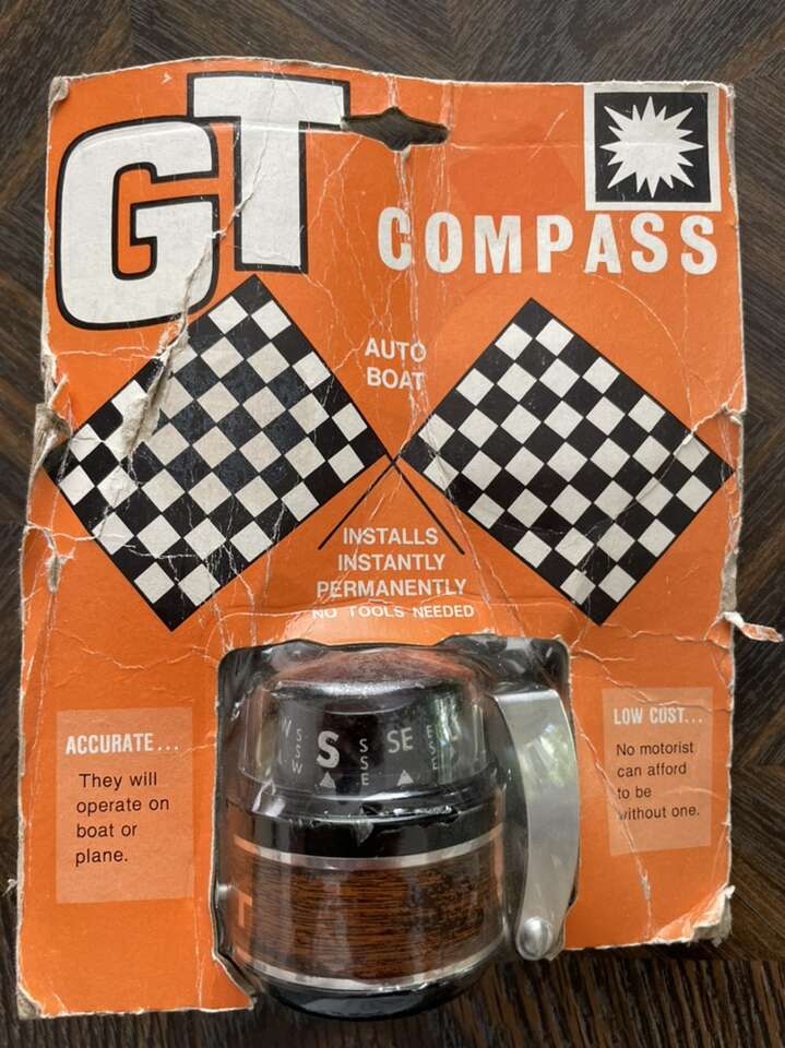 Vintage GT Dash Compass