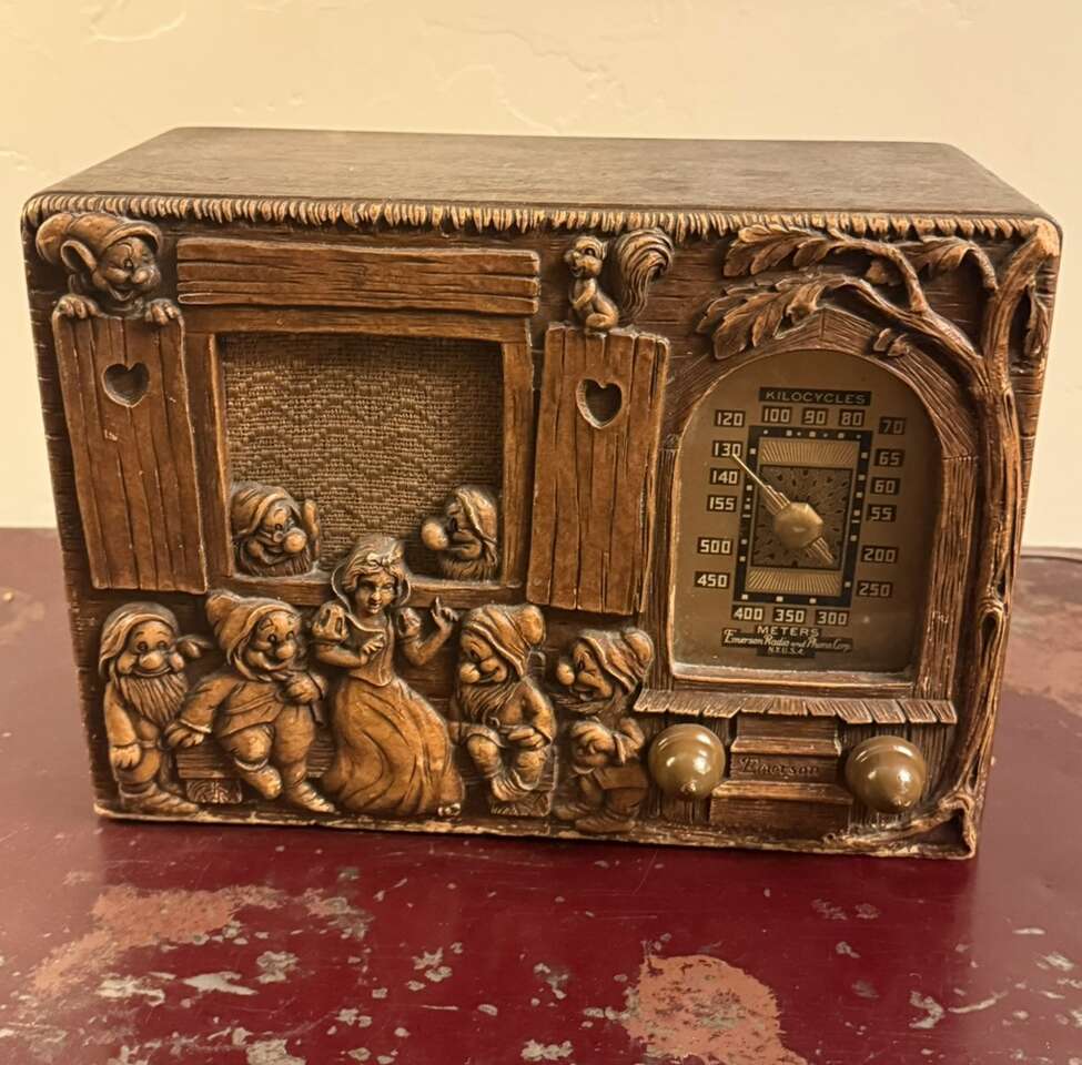 1939 Emerson Snow White 247