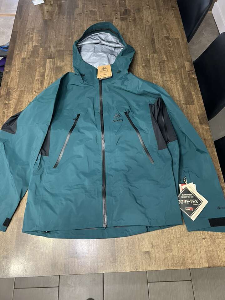 Jones Shralpinist Recycled GORE-TEX Jacket