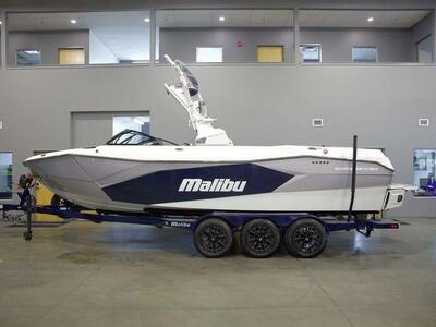 2025 Malibu Boats 26 LSV