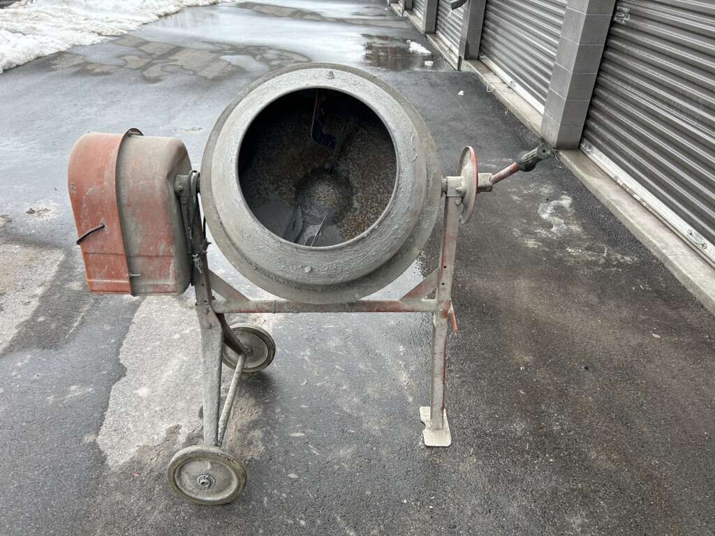 Electric Concrete Mixer Home and Garden