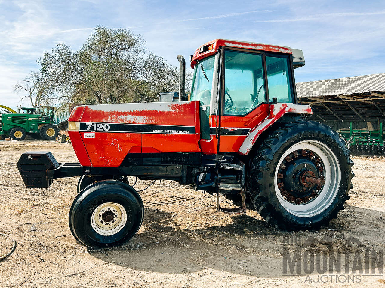 Case/IH 7120 2 Wheel Tractor Industrial