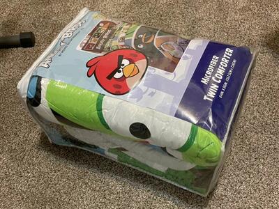 NEW Angry Birds/ Kids Twin Comforter