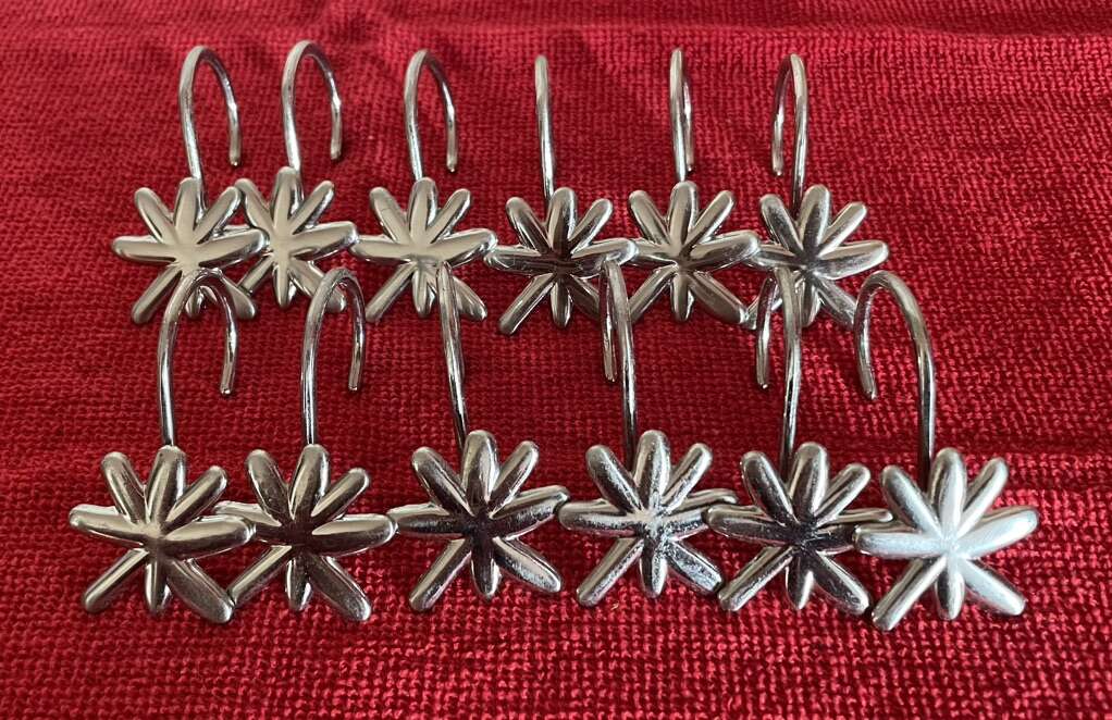 12 Metal Flower Curtain Holders
