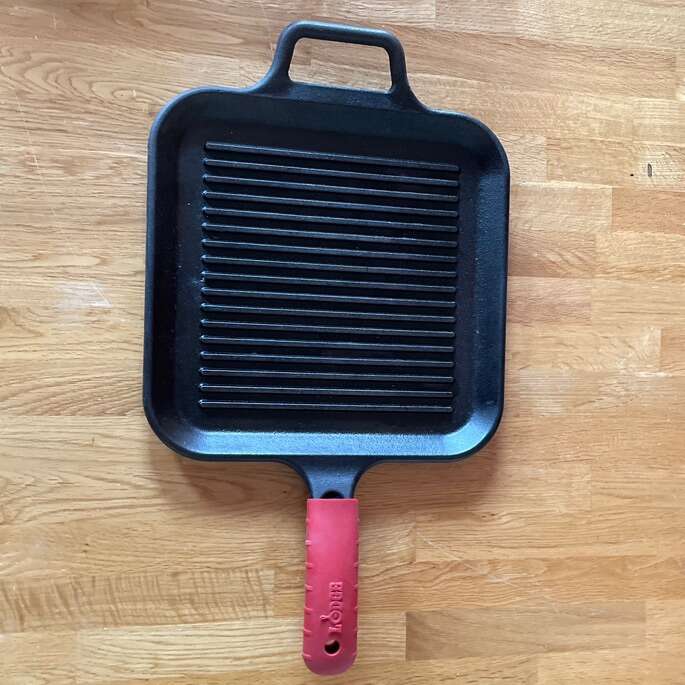 Cast Iron Lodge 12” Square Grilling Pan/ Griddle