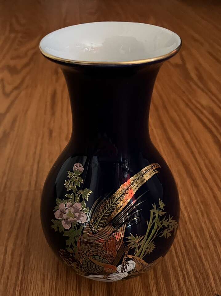 Cobalt Blue Wild Birds Porcelain Vase/Home Decor