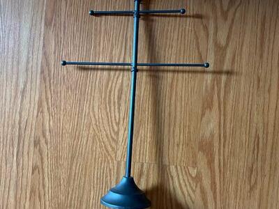Metal Jewelry Stand/Holder/Display.