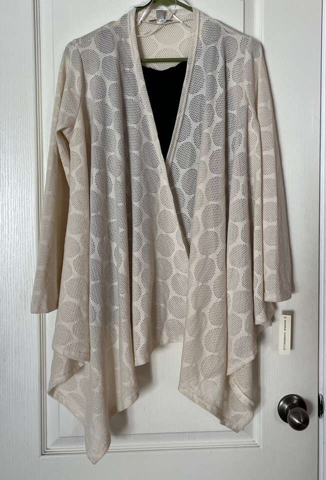 NEW Lady’s Ivory Size M Long Sleeve Mesh Top