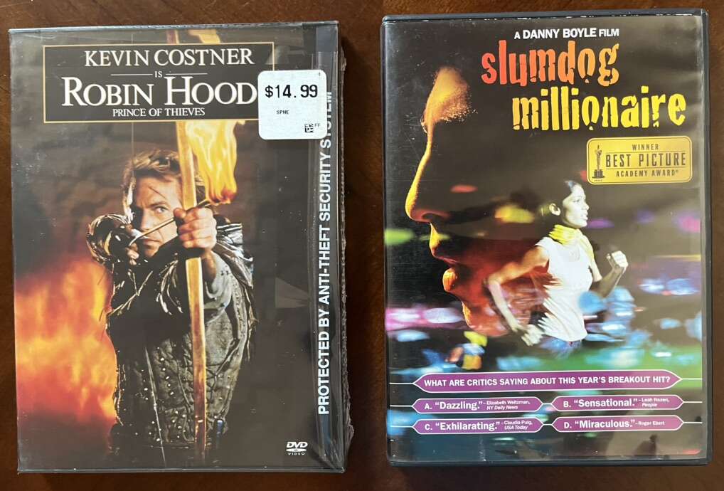 2 DVDs: Robin Hood & Slumdog Millionaire