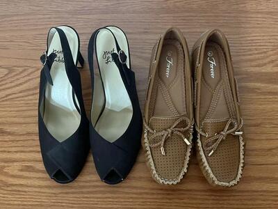 2 Pairs Of Sz. 8,5 And 9 Lady's Shoes