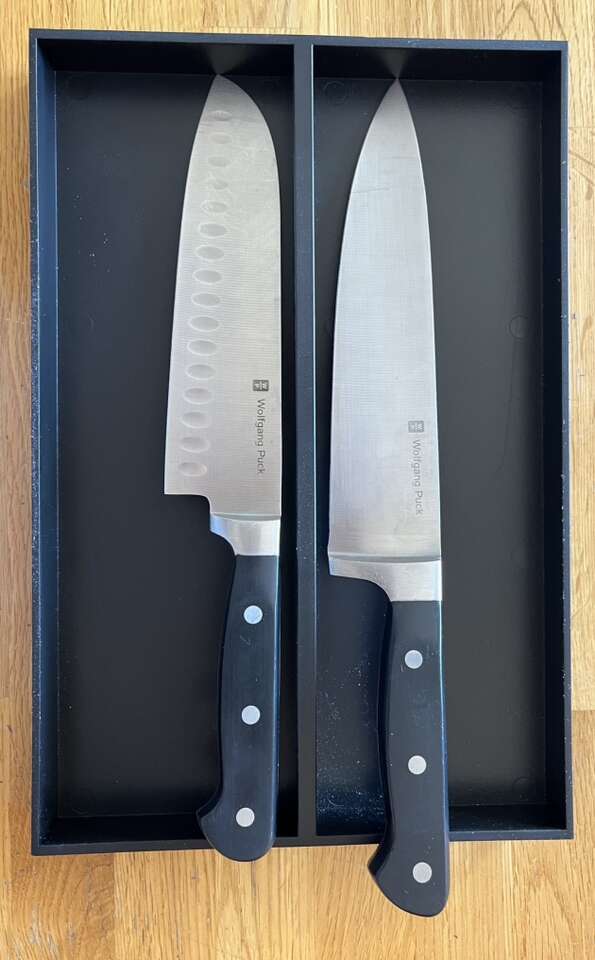 Set Of 2 Wolfgang Puck 7 And 8 Knives.
