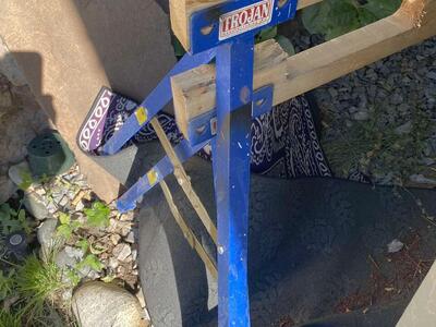 Trojan corporation steel sawhorses two pair