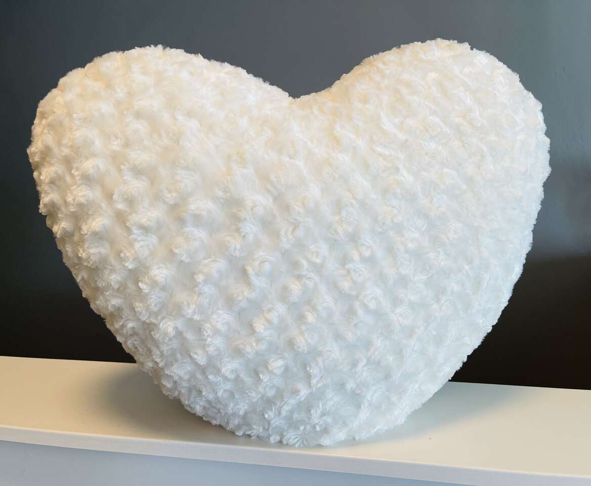 New Large Pier 1 white/ivory Heart Pillow, super plush and soft, kids, holiday, home decor- $15