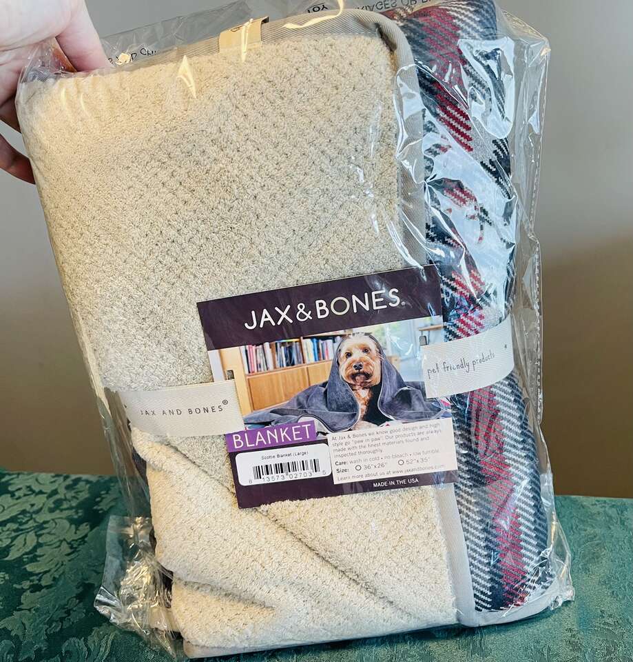 New in Packaging Jax & Bones Large Luxury Scottie Plaid Sherpa Dog Blanket-Fall Christmas pet gift -52” x 35”- Nice! $40