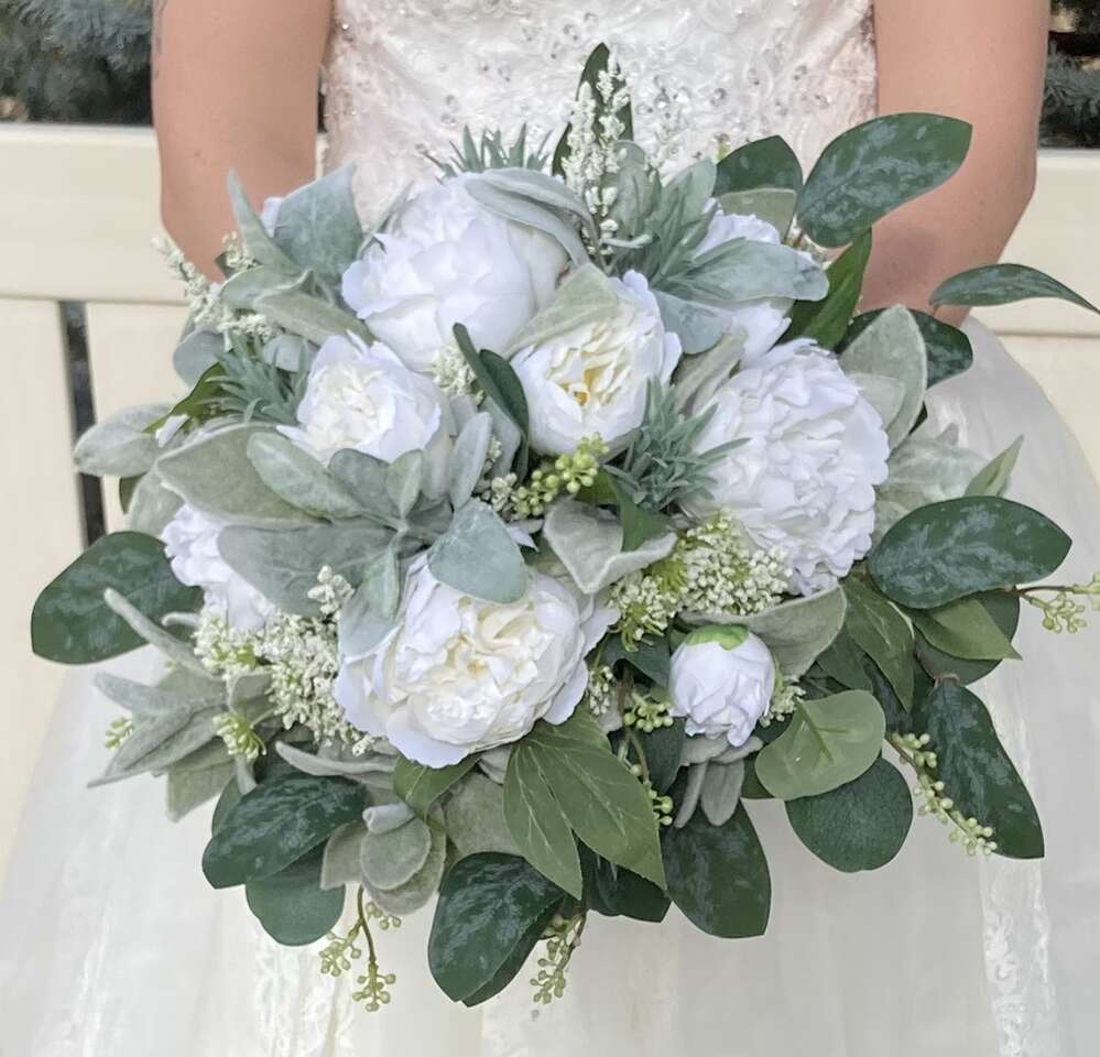 Faux Wedding Bouquets For Rent- 5 Different Styles