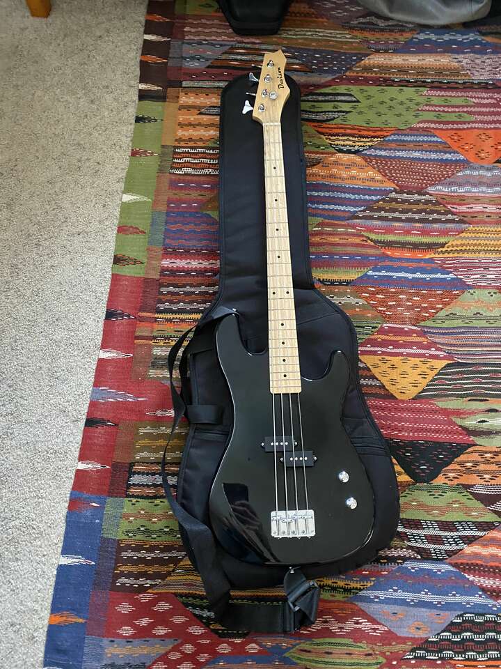 Davidson Bass Guitar Musical Instruments