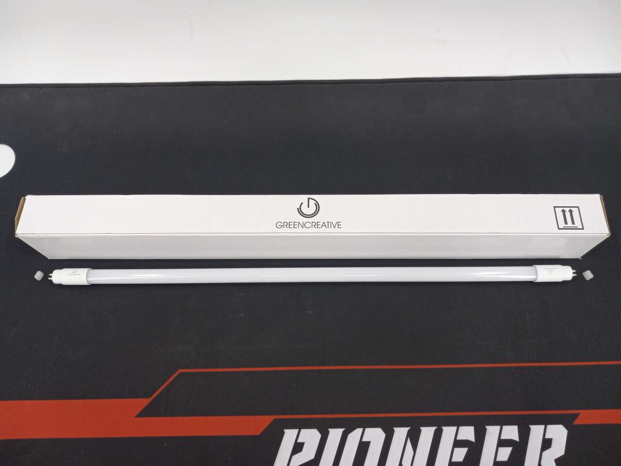 6 Green Creative LED Light Bulb (98308) 9.5 watt - 24" - 120/277 volt - T5 -  Bi-Pin (G5) Base - 4,000K - Cool White - Dimmable