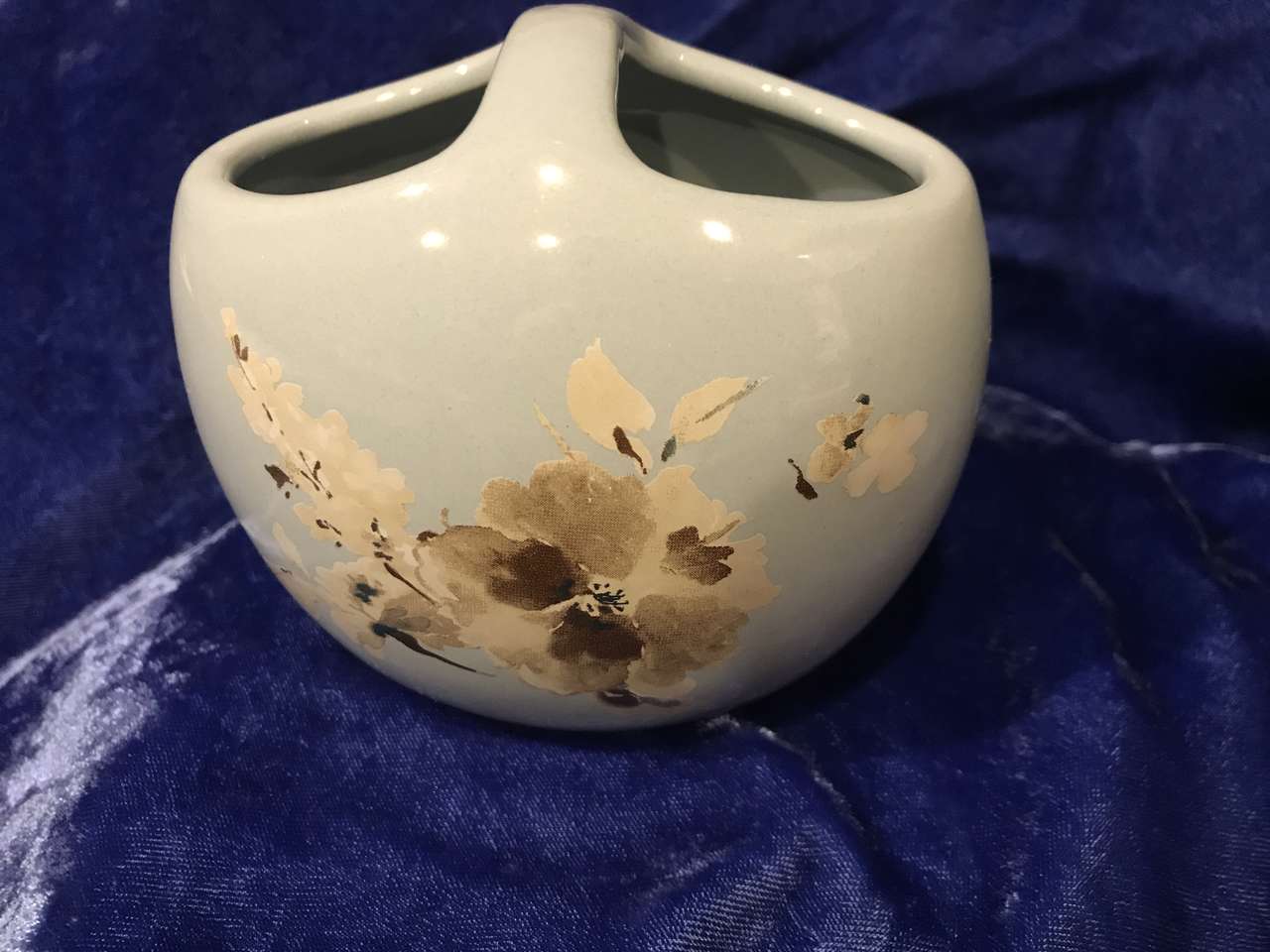 TOOTHBRUSH HOLDER NEW DUAL CERAMIC