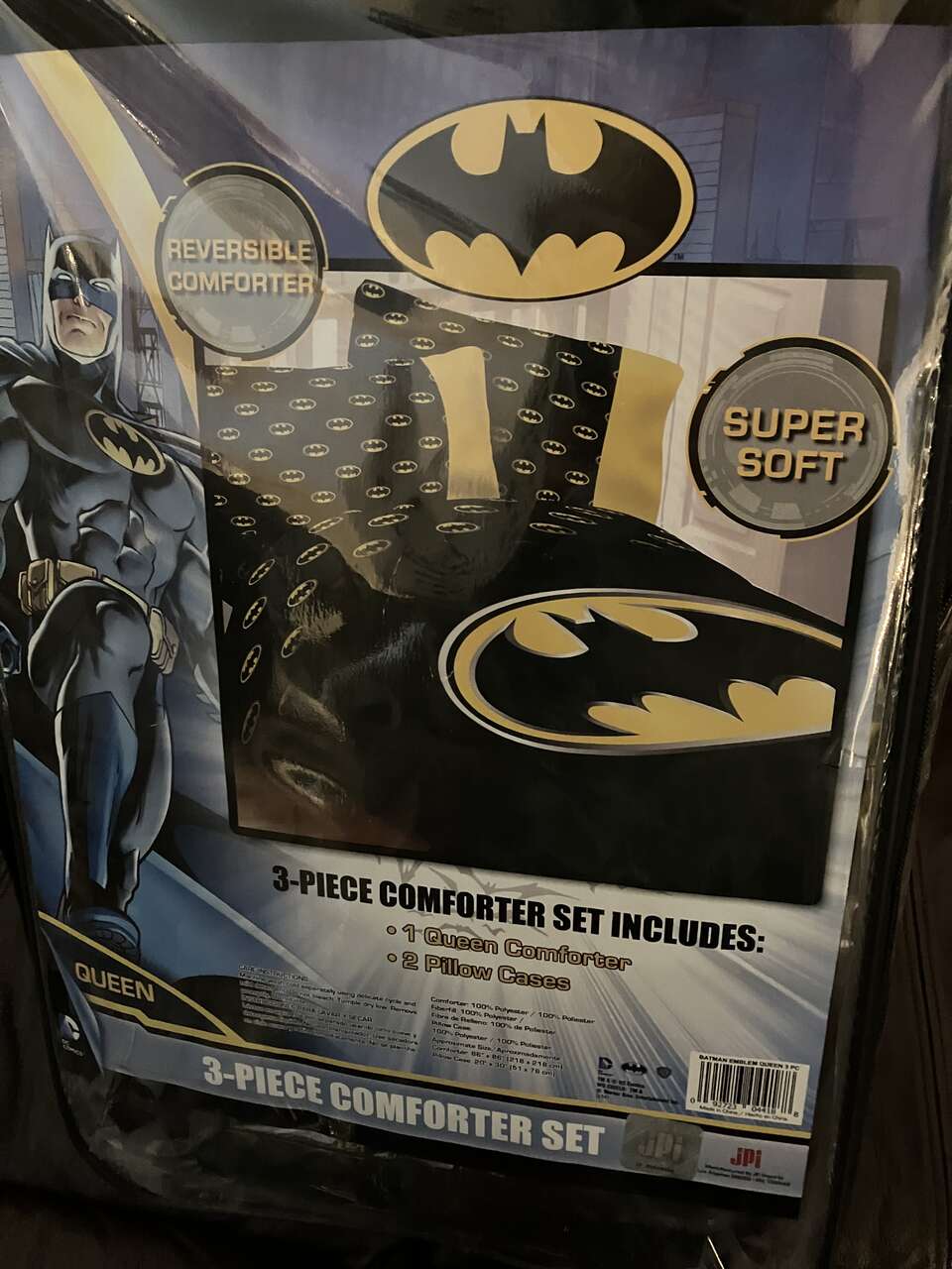 BATMAN COMFORTER REVERSIBLE and PILLOWCASES SET