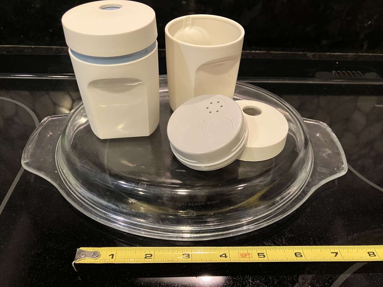 TUPPERWARE SALT AND PEPPER SHAKER VINTAGE SET