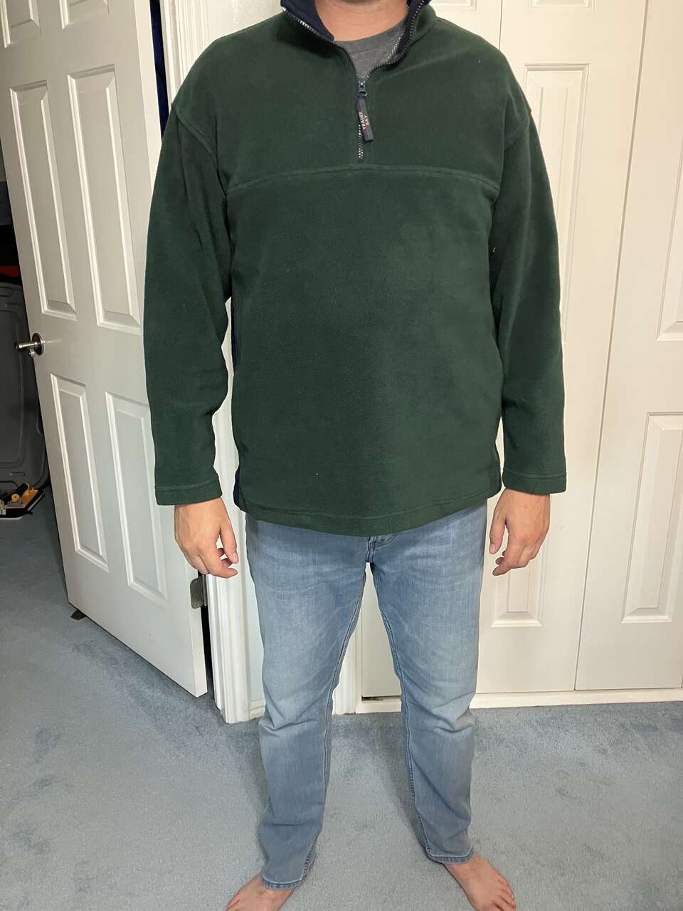 SWEATER MEN'S SIZE LARGE