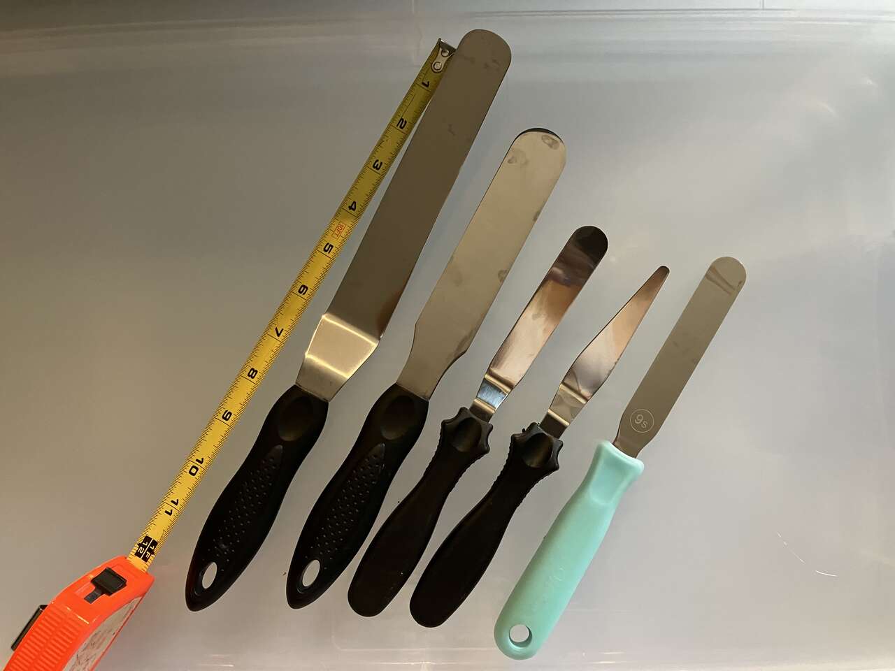 CAKE ICING-SMOOTHING FROSTING SPATULAS