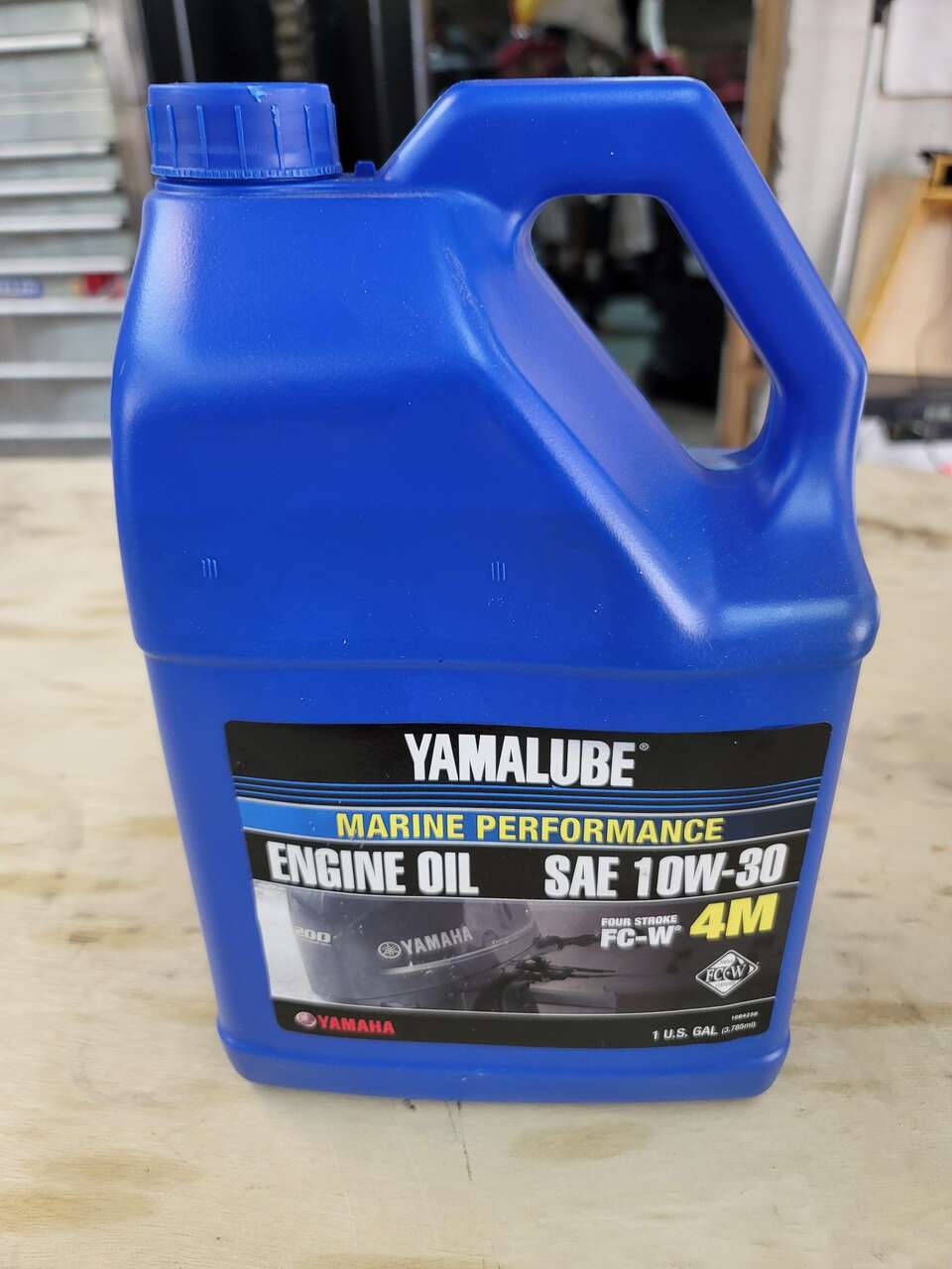 Yamalube 10W-30 Marine engine oil
