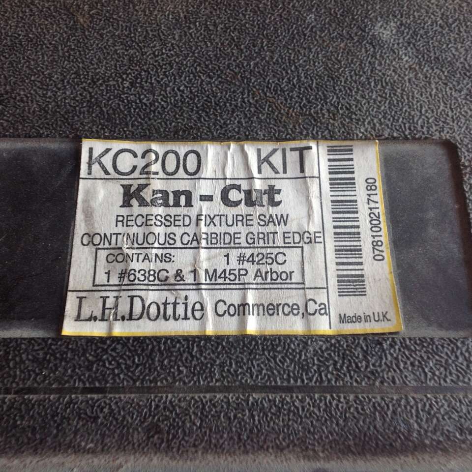 Recessed lighting hole saw kit