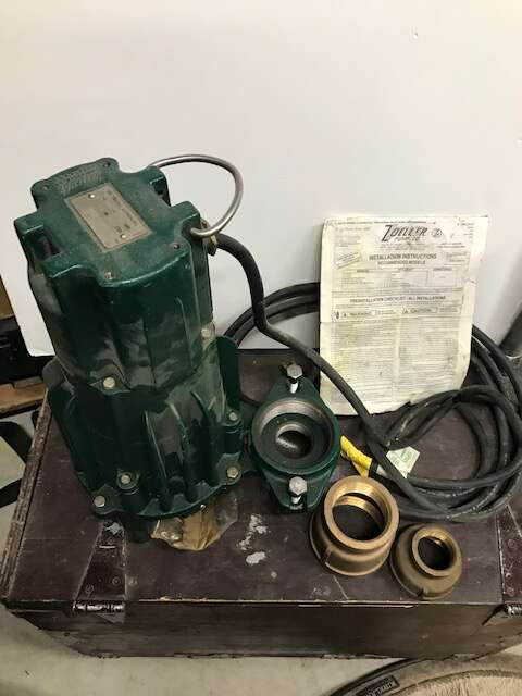Zoeller water pump 1 1/2hp
