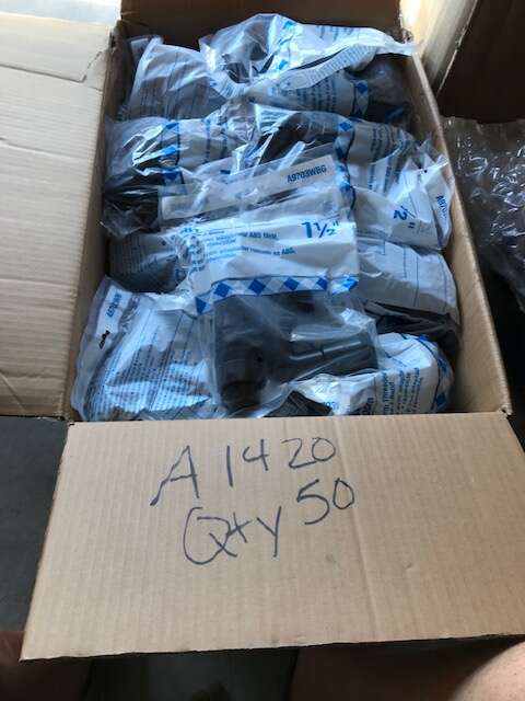 ABS P-Traps $10 ea  1 1/2 inch QTY 50 Plumbing