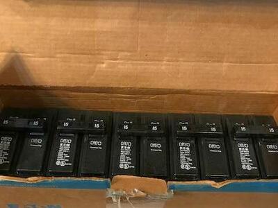 Eaton BR215 breakers 5pack