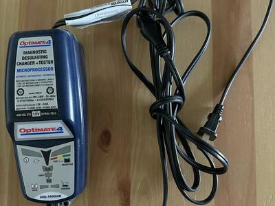 REDUCED…Battery Exerciser/Charger W/Cables