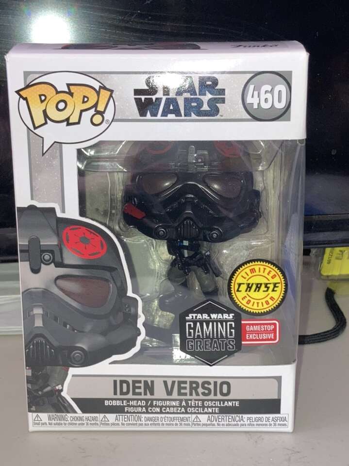 Iden Versio CHASE Funko Pop
