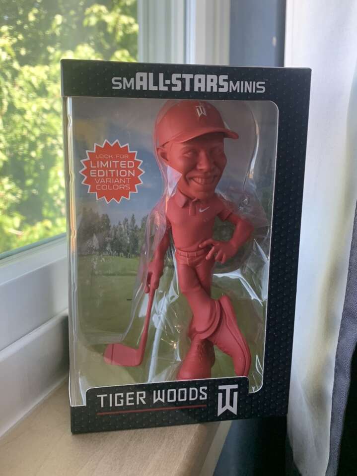Tiger Woods smALL-STARS Minis Red Variant