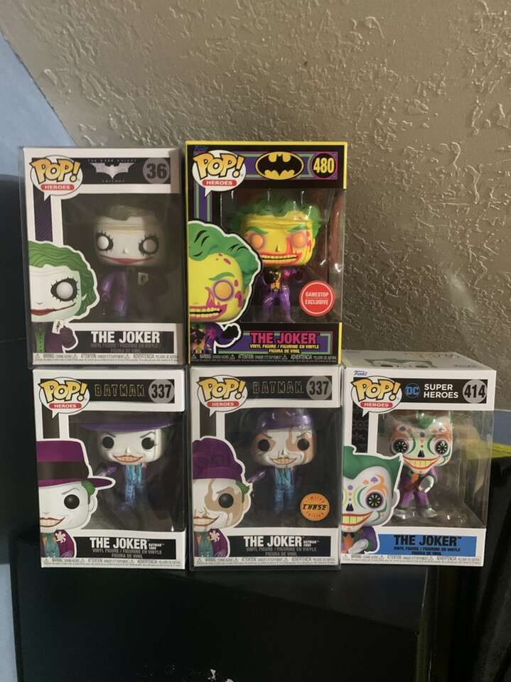 The Joker Funko Bundle