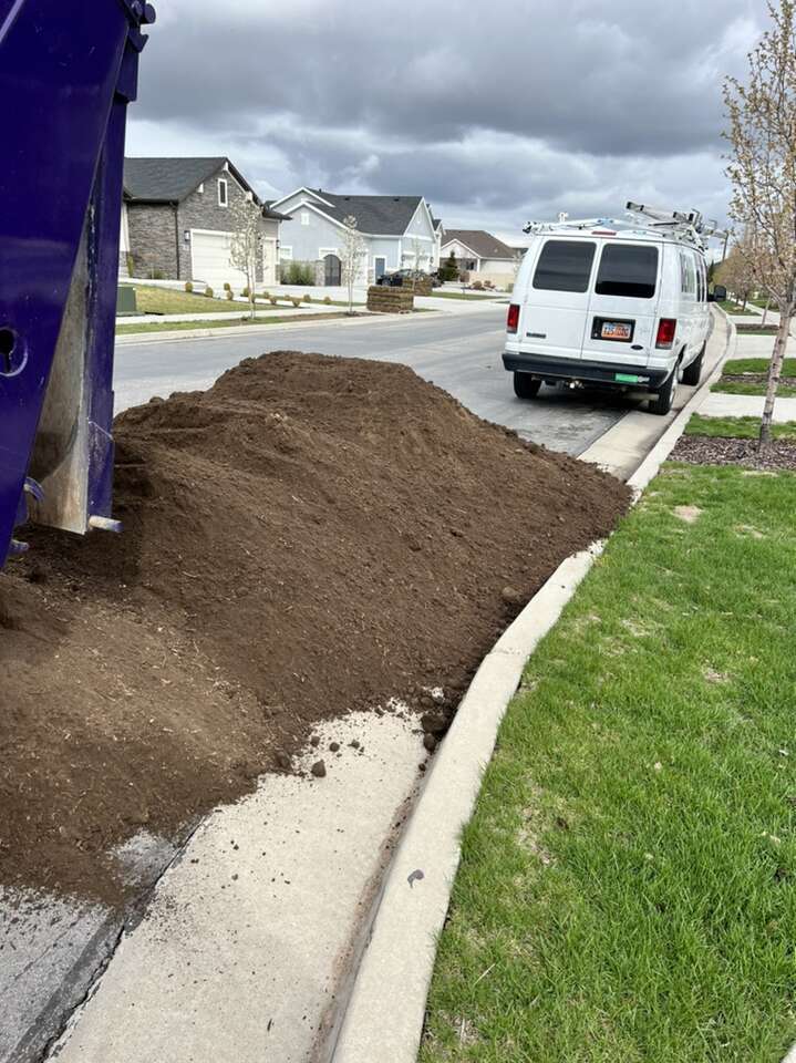 Premium Screened Topsoil