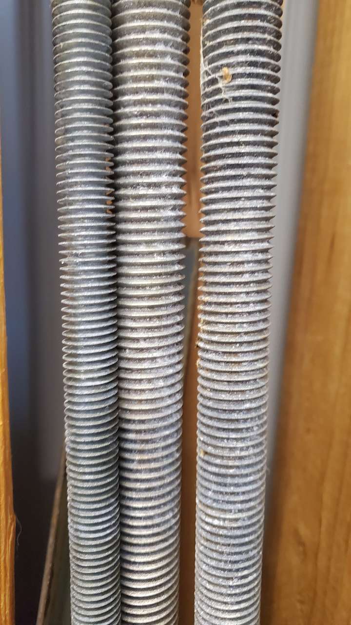 1/2" 3/4" 1" ZINK PLATED THREADALLAll Theard 12' long.