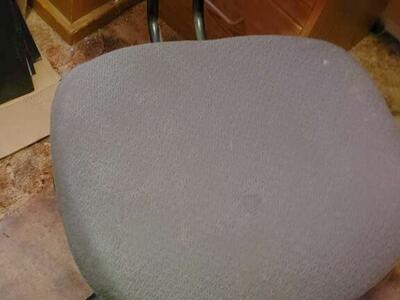 DESK CHAIR WITH HYDRAULIC