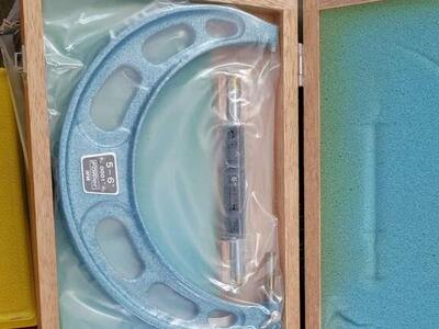 NEW FOWLER 5"-6" MICROMETER