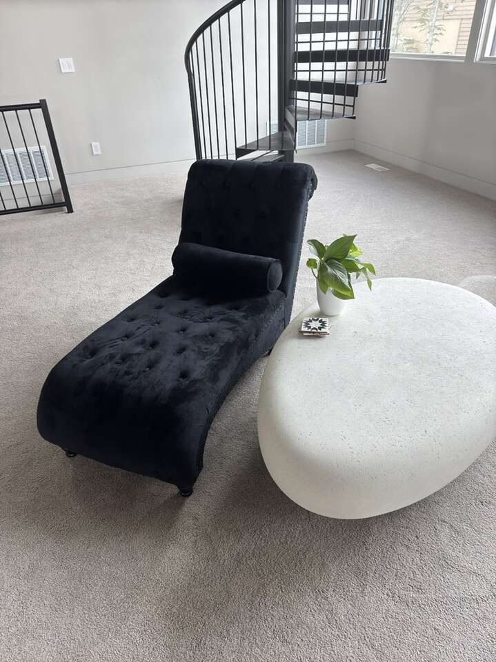 SALE! Chaise Lounge- Vibroacoustic Massage Chair