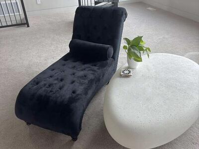 SALE! Chaise Lounge- Vibroacoustic Massage Chair