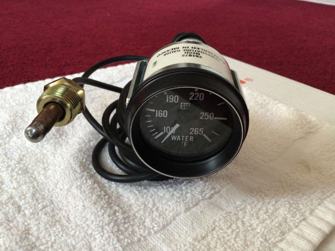 New Stewart Warner #284B72 Heavy-Duty Series 2 1/16” Water Temperature Gauge