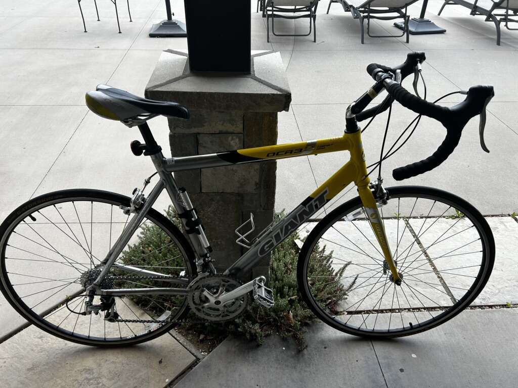 Giant Road Bike Cycling