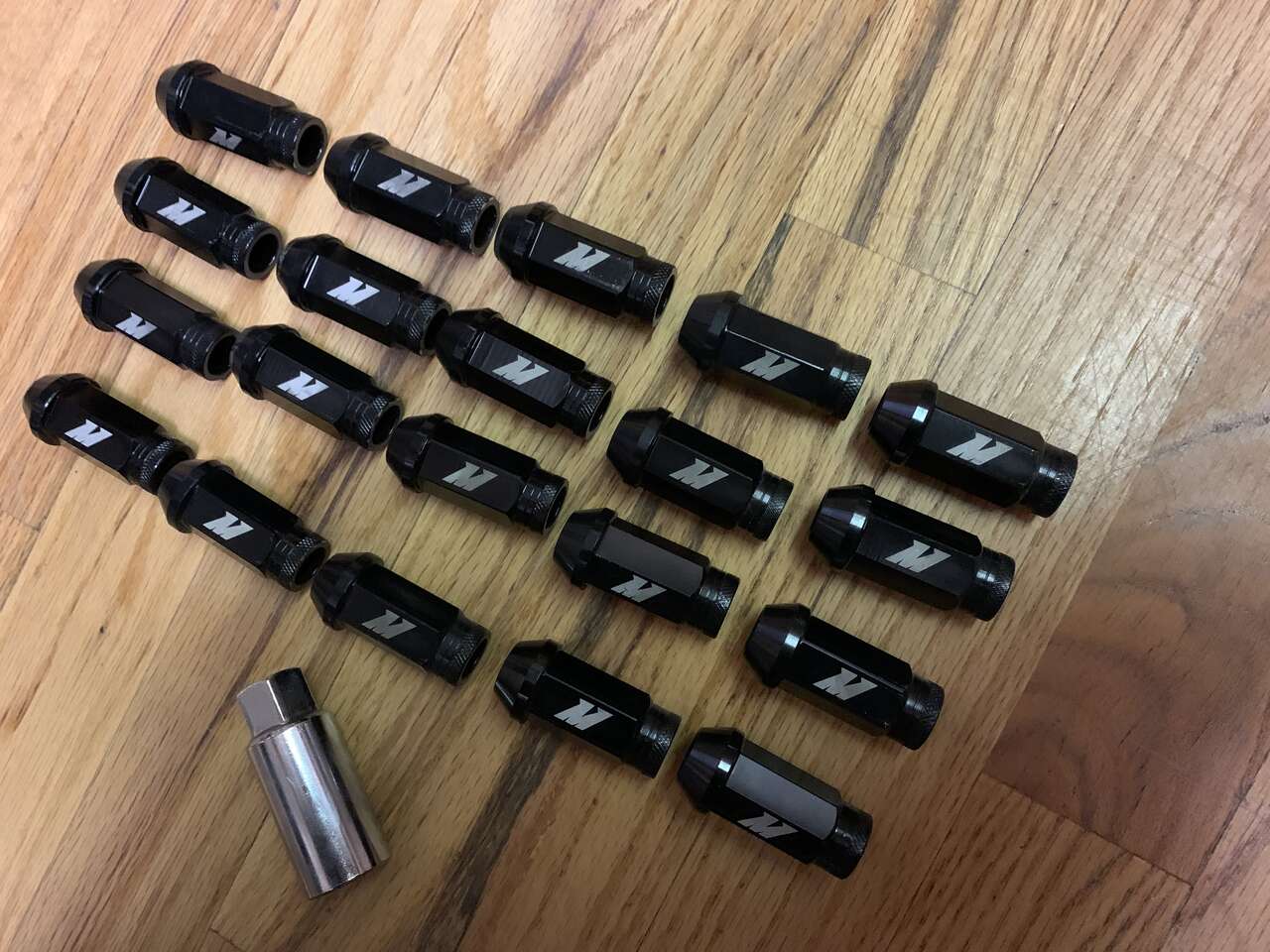 Mishimoto Aluminum Locking Lug Nuts Black 12x1.25 Universal MMLG-125-LOCKBK