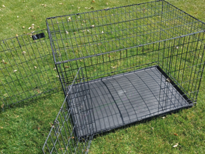 XL animal cage for any size dogs, pigs, goats, etc...