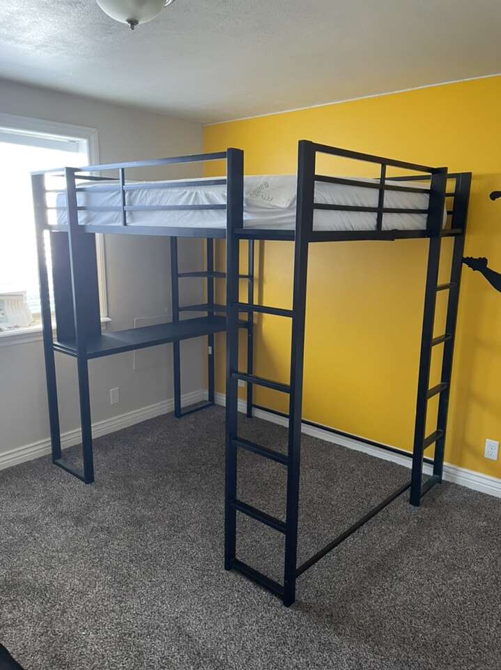 Full Sized Loft Bunk Bed with Desk & … Furniture